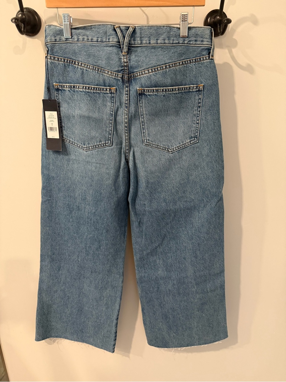 Veronica Beard Taylor cropped Wide Leg Jeans - Picture 3 of 9